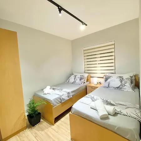 Lucas Downtown Appartement Tirana